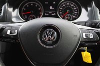 USED 2017 17 VOLKSWAGEN GOLF 1.0 SE TSI BLUEMOTION TECHNOLOGY 5d 109 BHP Apple/Android-DAB Spare Wheel
