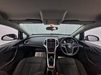 USED 2015 15 VAUXHALL ASTRA 2.0 SRI CDTI S/S 5d 163 BHP 