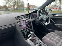USED 2018 18 VOLKSWAGEN GOLF 2.0 GTI TSI DSG 3d 227 BHP 