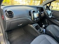 USED 2017 17 RENAULT CAPTUR 1.5 DYNAMIQUE MEDIANAV ENERGY DCI S/S 5d 110 BHP 