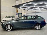 USED 2015 64 SKODA OCTAVIA 2.0 TDI Elegance Estate 5dr Diesel Manual 4WD Euro 5 (s/s) (150 ps) Cruise,SatNav,Btooth,P.Sensors