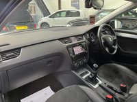 USED 2015 64 SKODA OCTAVIA 2.0 TDI Elegance Estate 5dr Diesel Manual 4WD Euro 5 (s/s) (150 ps) Cruise,SatNav,Btooth,P.Sensors