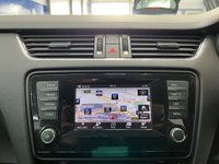 USED 2015 64 SKODA OCTAVIA 2.0 TDI Elegance Estate 5dr Diesel Manual 4WD Euro 5 (s/s) (150 ps) Cruise,SatNav,Btooth,P.Sensors