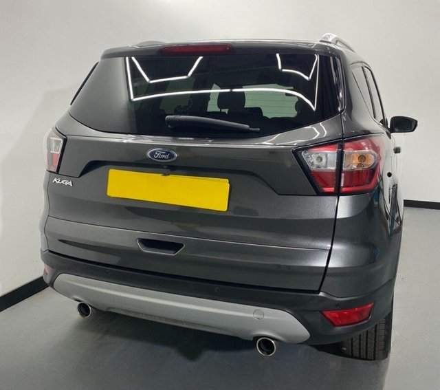 2017 FORD KUGA - Photo 5