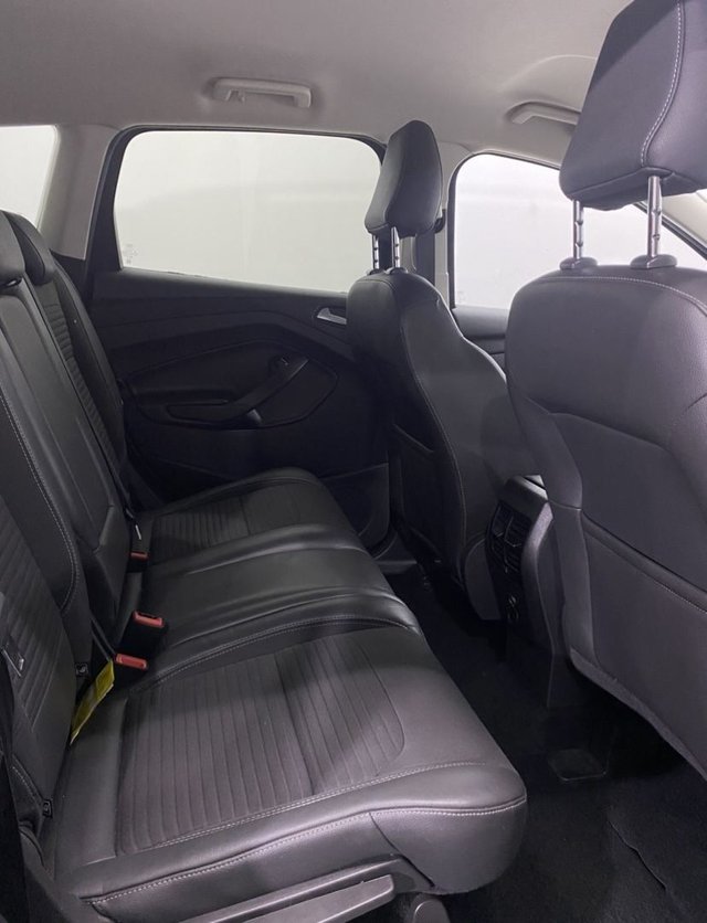 2017 FORD KUGA - Photo 10