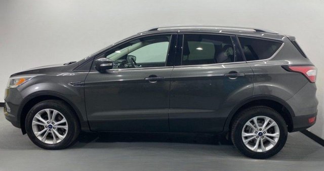 2017 FORD KUGA - Photo 7