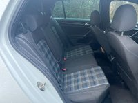 USED 2016 16 VOLKSWAGEN GOLF 1.4 GTE 5d 150 BHP 