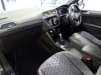 USED 2021 21 VOLKSWAGEN TIGUAN 1.5 R-LINE TSI DSG 5d 148 BHP 