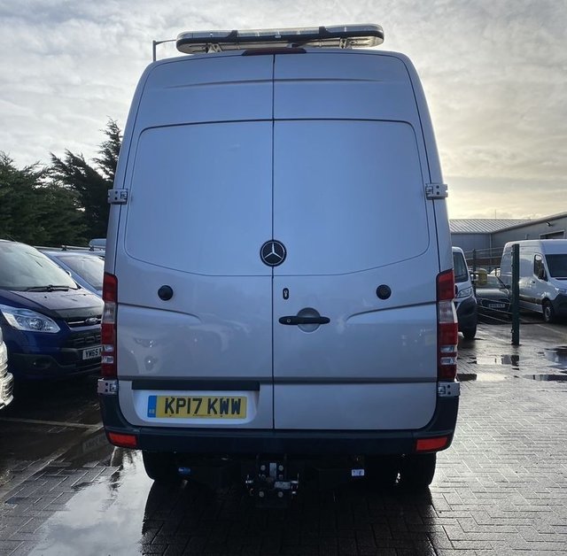 2017 Mercedes-Benz SPRINTER - Photo 7