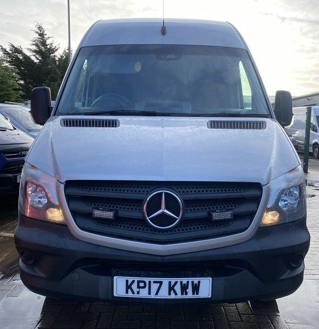 2017 Mercedes-Benz SPRINTER - Photo 5