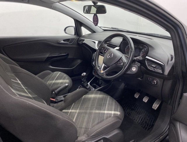 2015 VAUXHALL CORSA - Photo 10