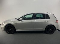 USED 2016 16 VOLKSWAGEN GOLF 2.0 GTD 5d 181 BHP 