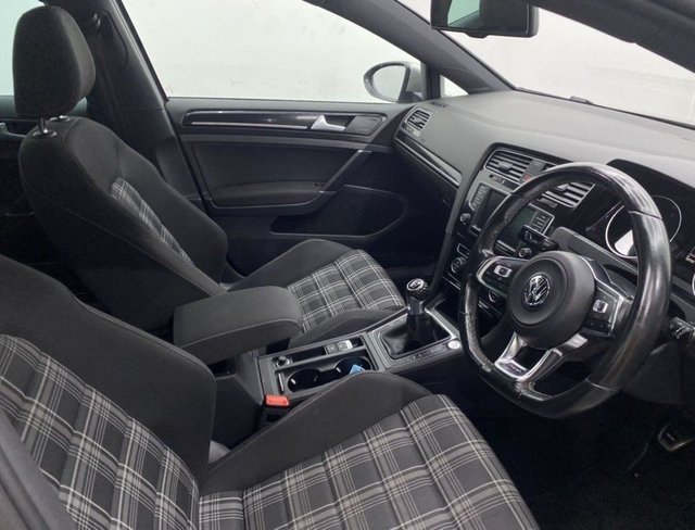 2016 VOLKSWAGEN GOLF - Photo 11