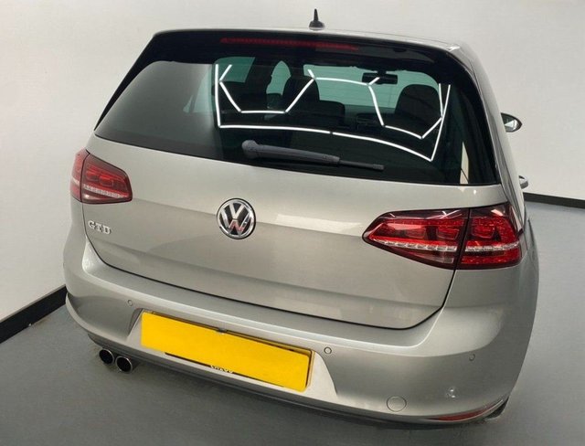 2016 VOLKSWAGEN GOLF - Photo 5