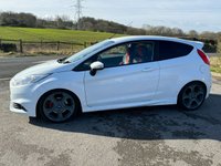 USED 2015 15 FORD FIESTA 1.6 ST-2 3d 180 BHP 