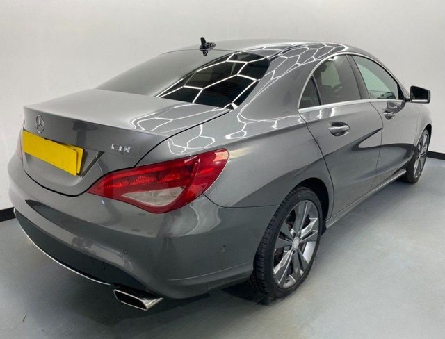 2015 Mercedes-Benz CLA - Photo 2