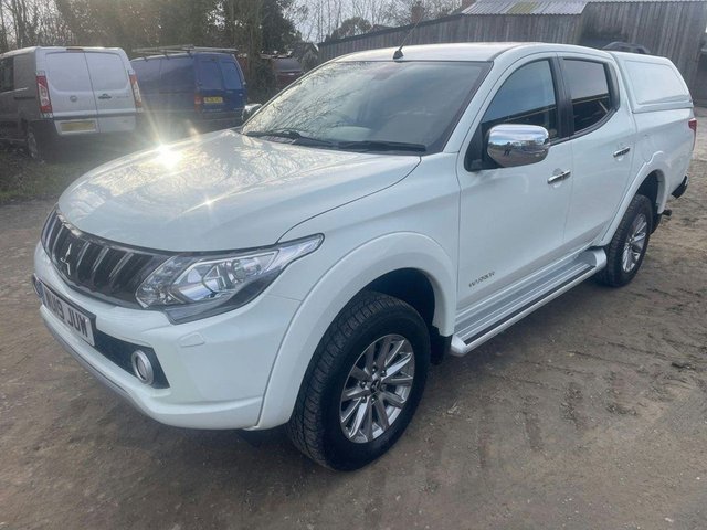 View our MITSUBISHI L200