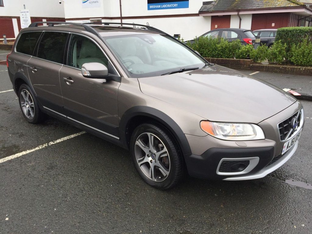 USED 2012 61 VOLVO XC70 ESTATE XC70 D5 SELUX AWD AUTO 