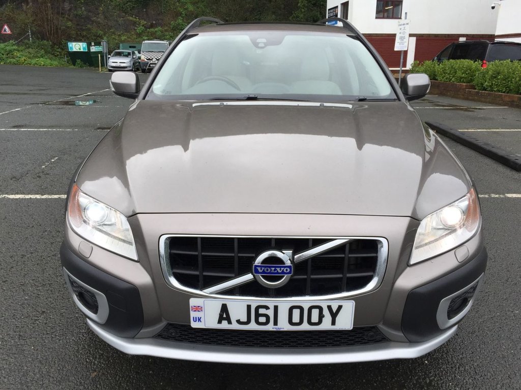 USED 2012 61 VOLVO XC70 ESTATE XC70 D5 SELUX AWD AUTO 