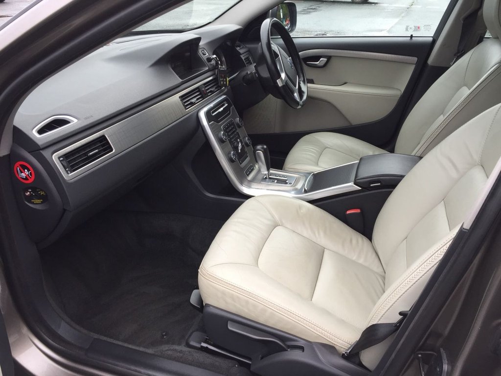 USED 2012 61 VOLVO XC70 ESTATE XC70 D5 SELUX AWD AUTO 