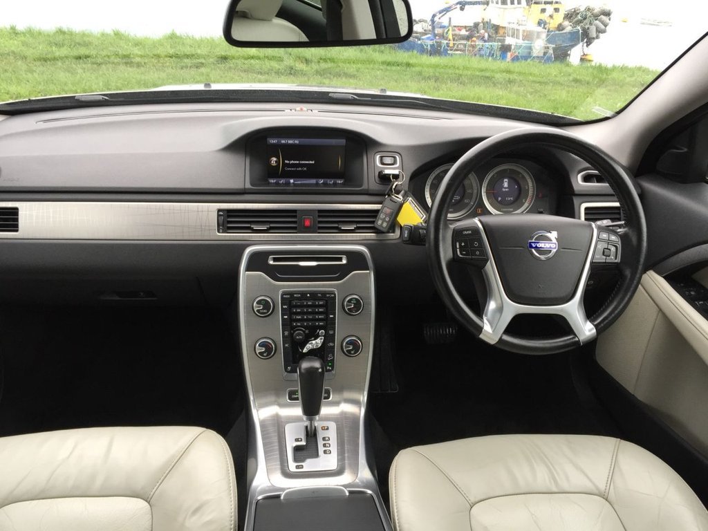 USED 2012 61 VOLVO XC70 ESTATE XC70 D5 SELUX AWD AUTO 