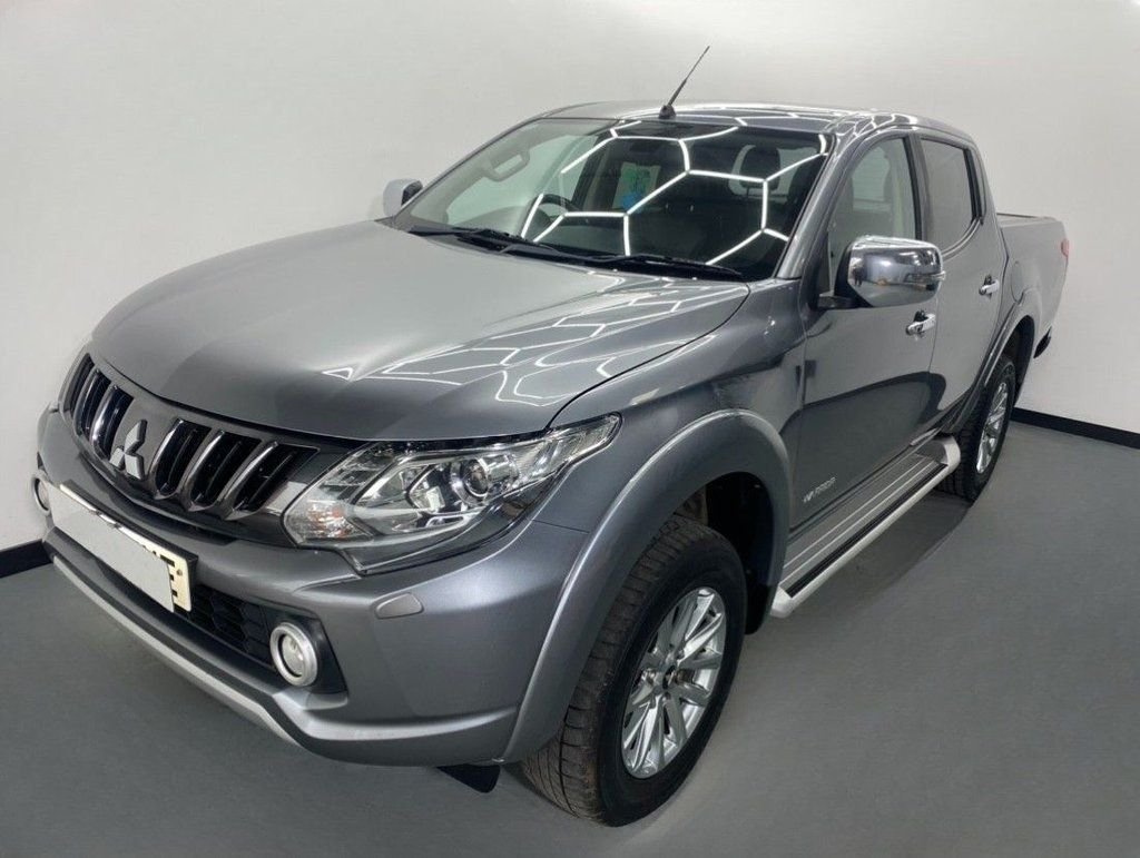 View our Mitsubishi L200