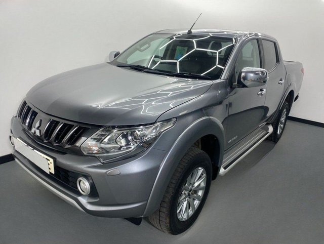 View our MITSUBISHI L200
