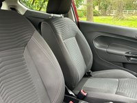 USED 2014 64 FORD FIESTA 1.2 ZETEC 3d 81 BHP 