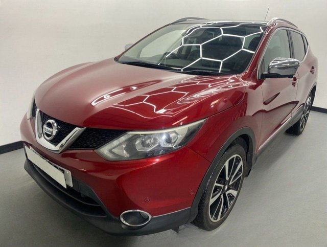 2015 NISSAN QASHQAI