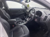USED 2015 64 KIA SPORTAGE 1.7 CRDI 3 SAT NAV ISG 5d 114 BHP 