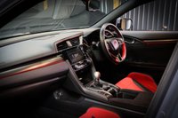 USED 2020 70 HONDA CIVIC GT Type R Vtec 2.0  5 Door  REVERSE CAMERA, SONIC GREY, LANE ASSIST, APPLE CARPLAY/ANDROID AUTO, CORNERING LIGHTS, BLUETOOTH, RACE MODE.