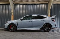 USED 2020 70 HONDA CIVIC GT Type R Vtec 2.0  5 Door  REVERSE CAMERA, SONIC GREY, LANE ASSIST, APPLE CARPLAY/ANDROID AUTO, CORNERING LIGHTS, BLUETOOTH, RACE MODE.