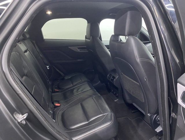 2016 JAGUAR F-PACE - Photo 10