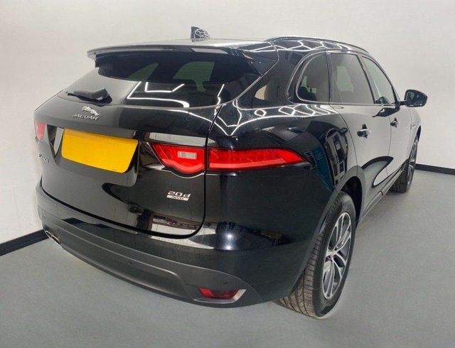 2016 JAGUAR F-PACE - Photo 2