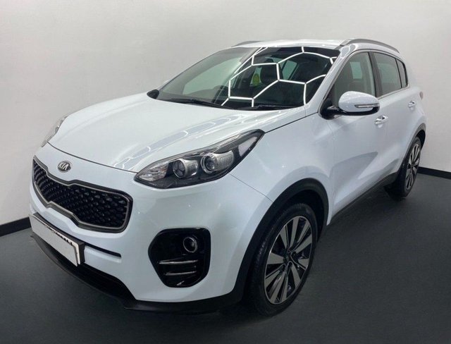 View our KIA SPORTAGE