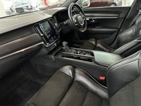 USED 2018 68 VOLVO S90 2.0 D4 R-DESIGN 4d 188 BHP 4 SERVICE STAMPS