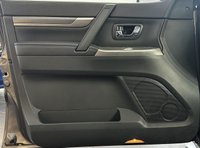 USED 2015 15 MITSUBISHI SHOGUN 3.2 DI-D SG3 5d 197 BHP 6 SERVICE STAMPS
