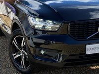 USED 2020 69 VOLVO XC40 1.5 T3 R-DESIGN 5d 161 BHP 
