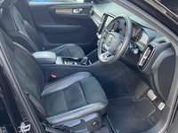 USED 2020 69 VOLVO XC40 1.5 T3 R-DESIGN 5d 161 BHP 