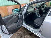 USED 2015 15 VAUXHALL ASTRA 1.6 DESIGN 5d 115 BHP *FSH *ZERO DEPO FINANCE