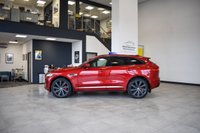 USED 2016 66 JAGUAR F-PACE 3.0 V6 S AWD 5d 296 BHP One Owner + Full Jag History
