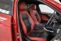 USED 2016 66 JAGUAR F-PACE 3.0 V6 S AWD 5d 296 BHP One Owner + Full Jag History