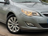 USED 2012 12 VAUXHALL ASTRA 1.6 EXCLUSIV 5d 113 BHP 