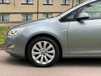 USED 2012 12 VAUXHALL ASTRA 1.6 EXCLUSIV 5d 113 BHP 