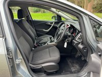 USED 2012 12 VAUXHALL ASTRA 1.6 EXCLUSIV 5d 113 BHP 