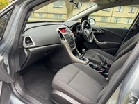 USED 2012 12 VAUXHALL ASTRA 1.6 EXCLUSIV 5d 113 BHP 