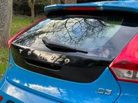 USED 2013 63 VOLVO V40 2.0 D3 R-DESIGN NAV 5d 148 BHP 