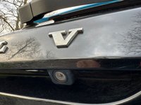 USED 2013 63 VOLVO V40 2.0 D3 R-DESIGN NAV 5d 148 BHP 