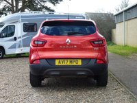 USED 2017 17 RENAULT KADJAR 1.6 SIGNATURE NAV DCI 5d 130 BHP www.suffolkcarcentre.co.uk - Located at Reydon