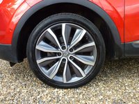 USED 2017 17 RENAULT KADJAR 1.6 SIGNATURE NAV DCI 5d 130 BHP www.suffolkcarcentre.co.uk - Located at Reydon